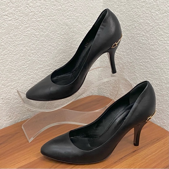 GUCCI Nappa Charlotte Black Leather Horsebit Embellished Pointy Pumps Size 38 - Picture 1 of 16